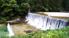 伊勢本街道の水場