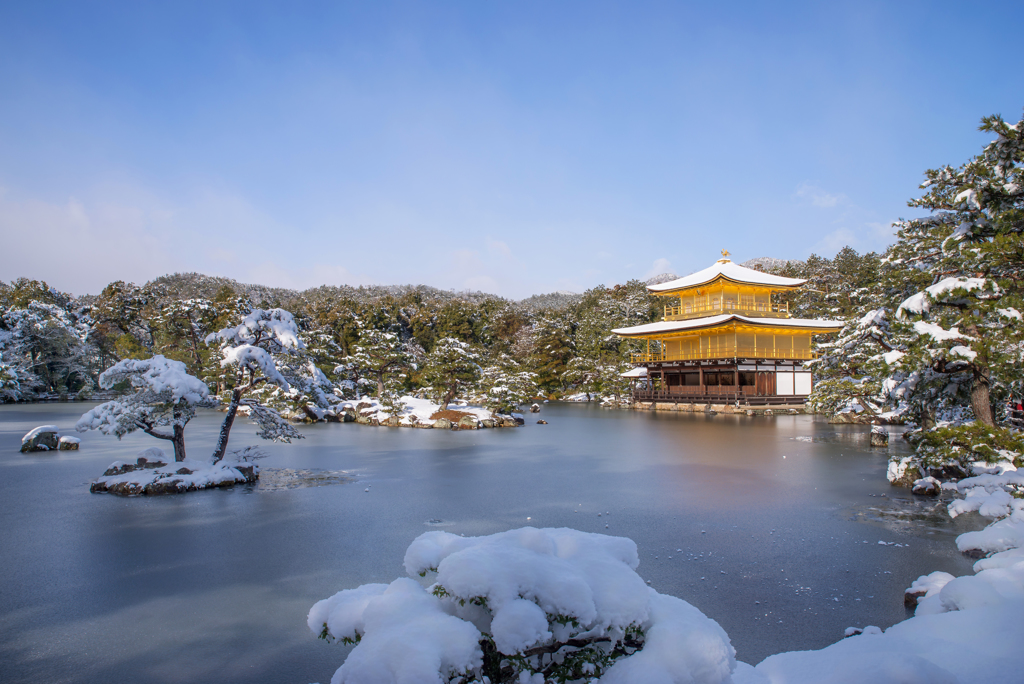 　冬の和　－鹿苑寺ー