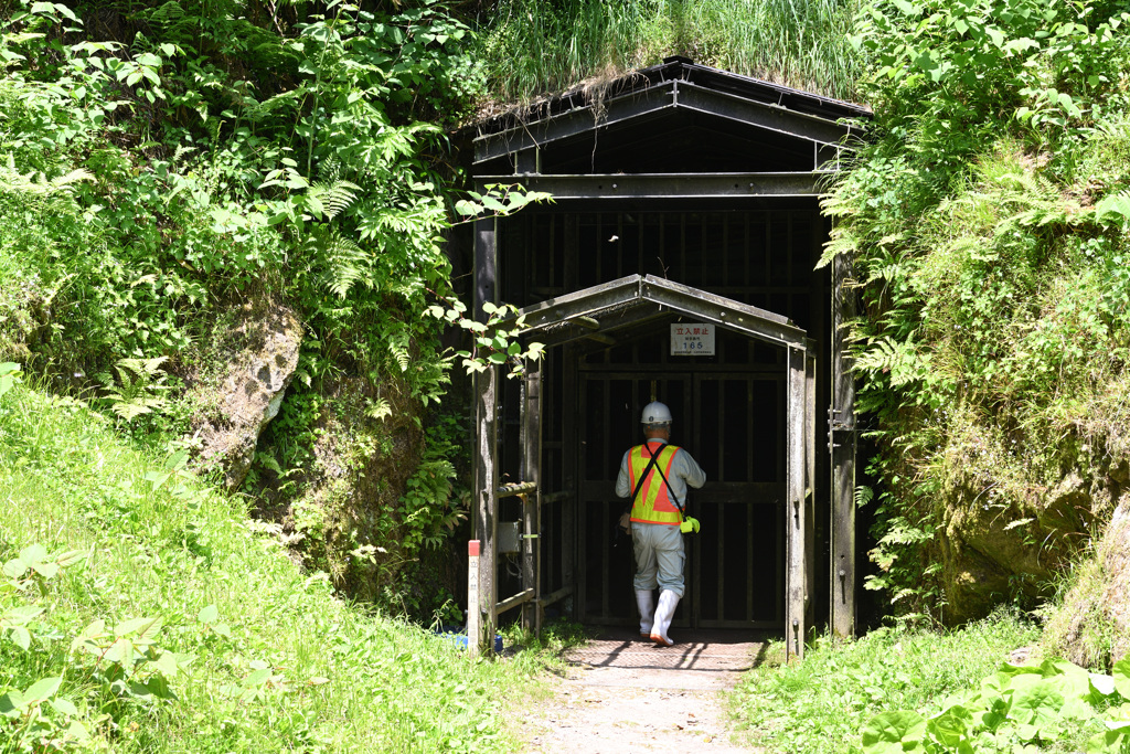 石見銀山　大久保間歩