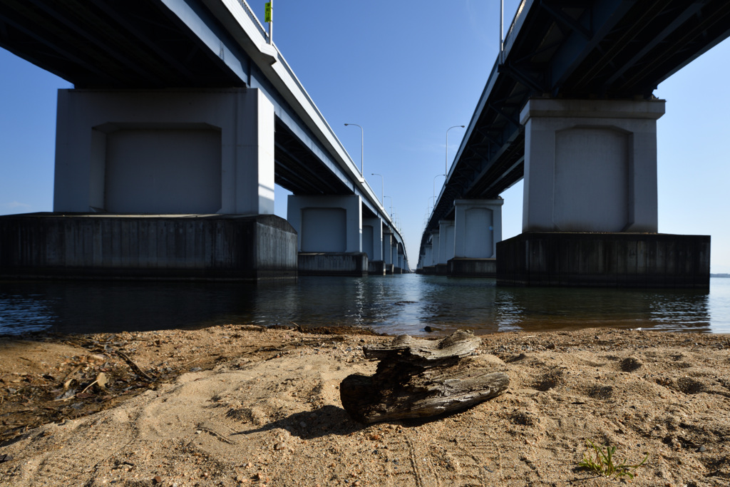 琵琶湖大橋