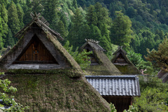 茅葺屋根の三連荘