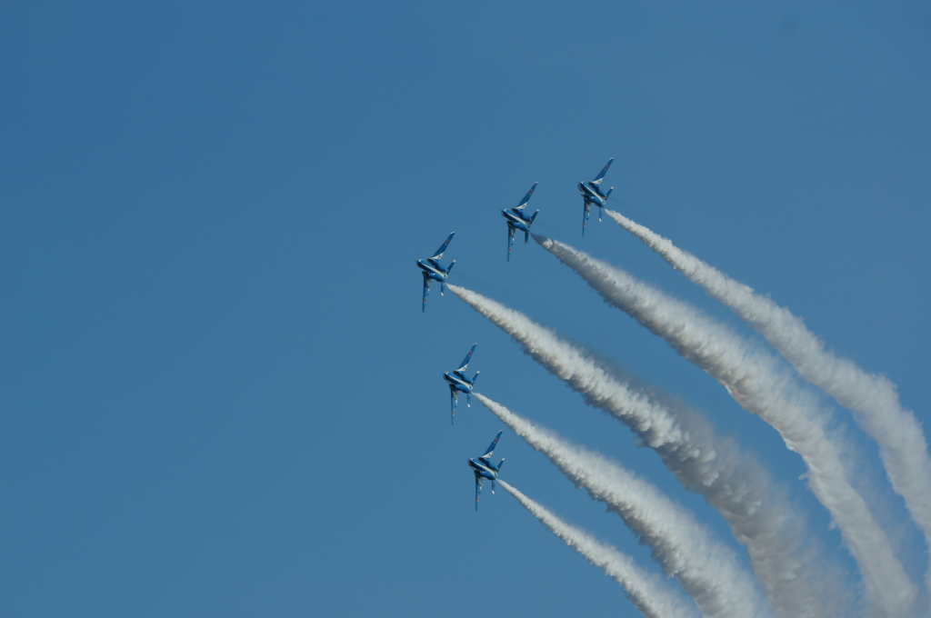 入間航空祭2016_(ブルーインパルス)08