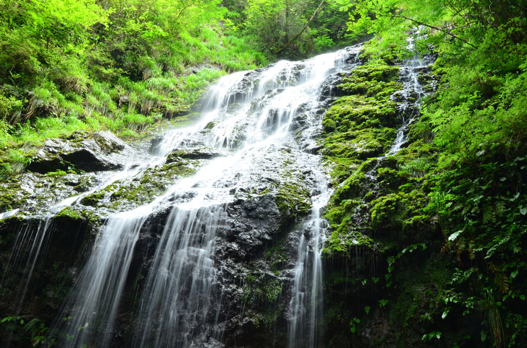 兵庫県　飛龍の滝