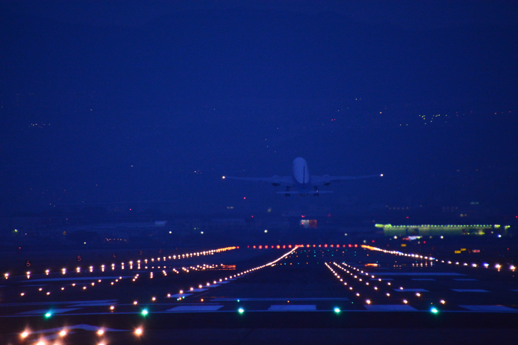 伊丹空港　夜景