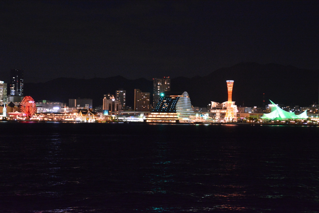 冬の神戸港