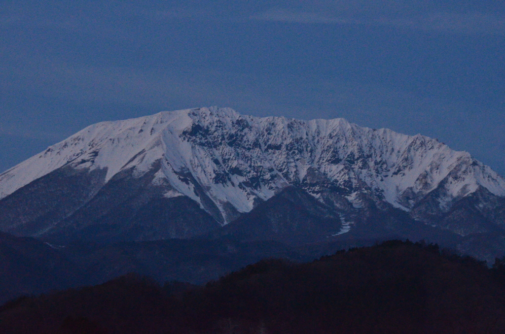 たそがれの伯耆大山