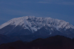 たそがれの伯耆大山