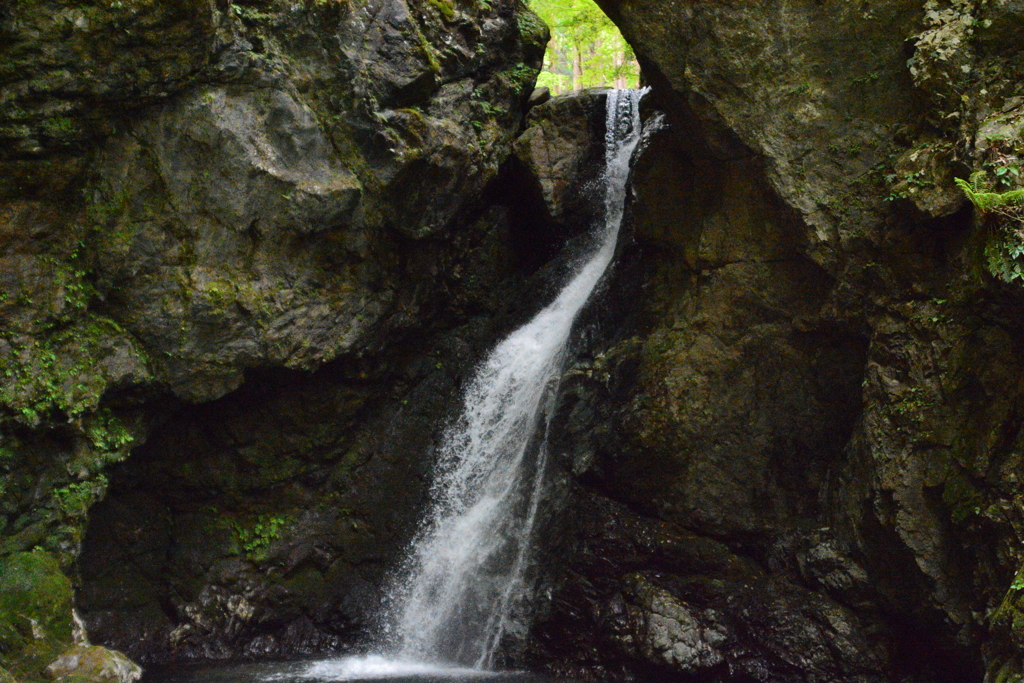 兵庫県養父市　若杉不動瀧　２０１７