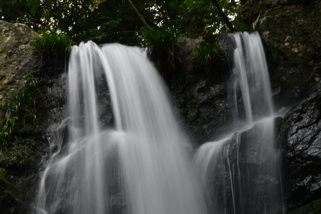淡路島の名瀑　鮎屋の瀧