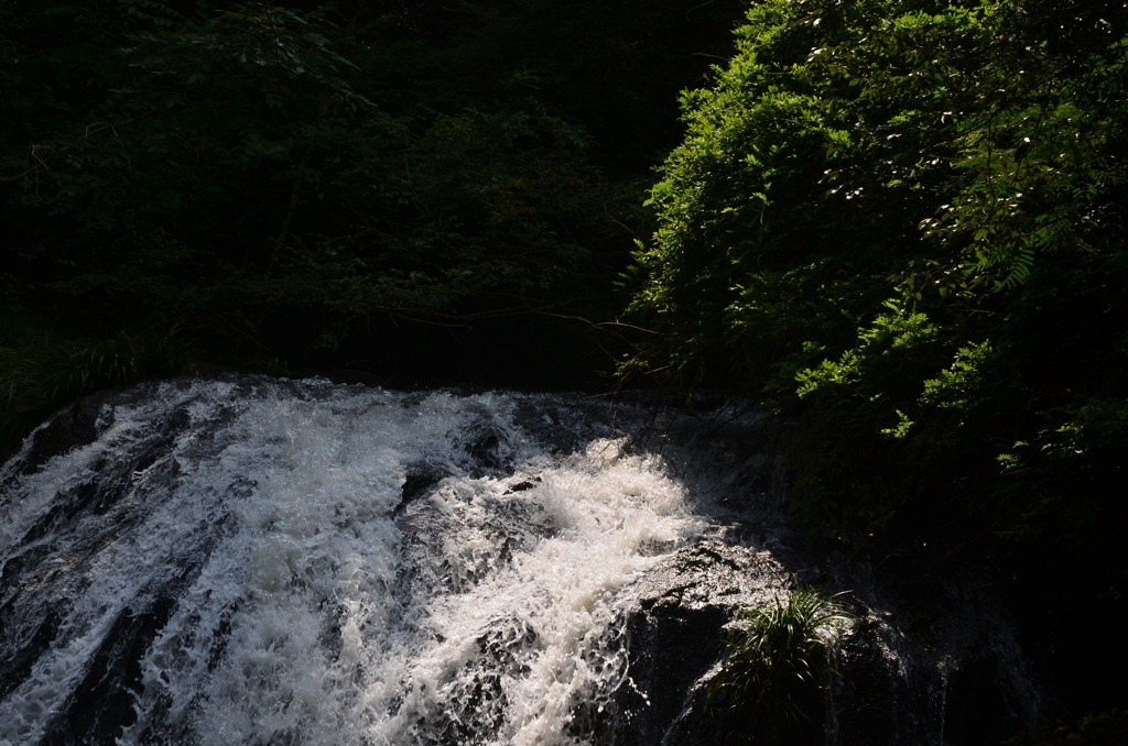 岡山県　鳴滝