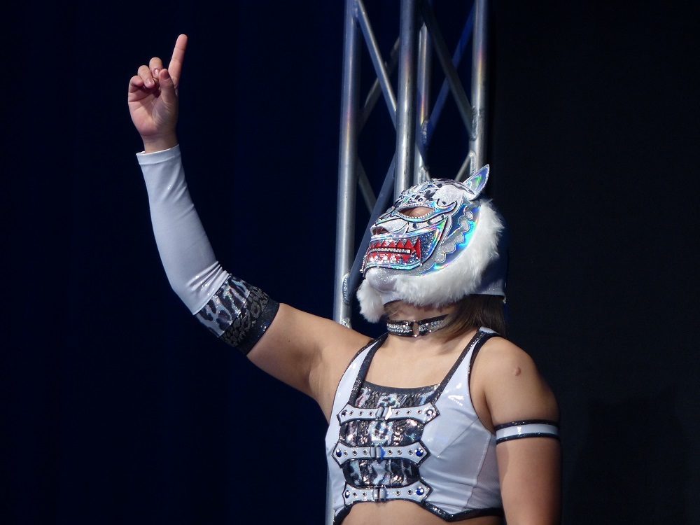 セミファイナルは４ウエイマッチ