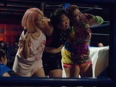 77年は12月8日蔵前でグレートアントニオ