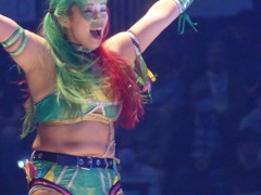 この頃猪木は何してたかというと