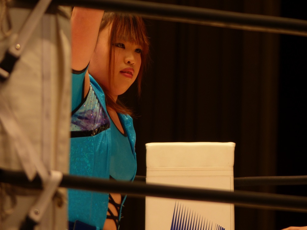 新日本の２０周年の大会で