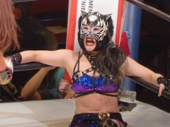 スターダム大田区総合体育館は29日17時