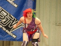 サッカー見に行くと、試合の途中で帰る人はいるねえ