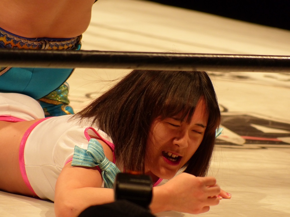 開幕といえばＣＡＴＣＨ　ＴＨＥ　ＷＡＶＥ