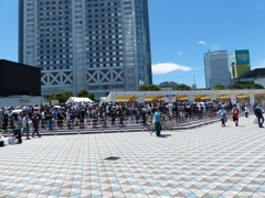 今日は一体何の日だ