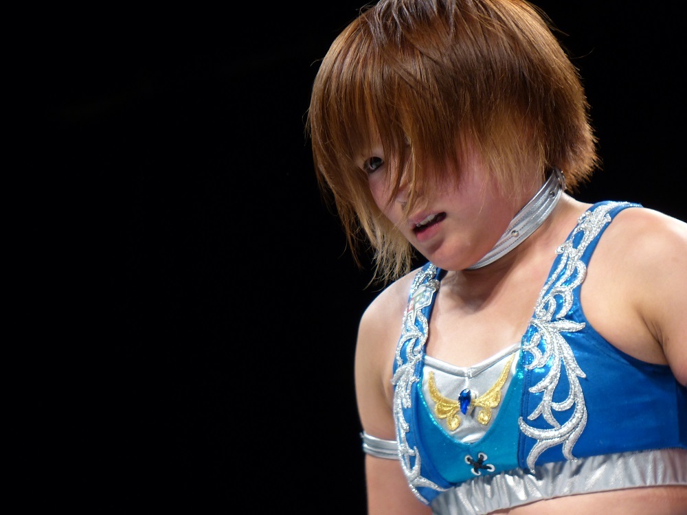 あの、小波様は今日は出ないんですか