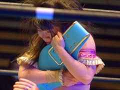 初防衛戦は28日日曜日、後楽園ホール。昼