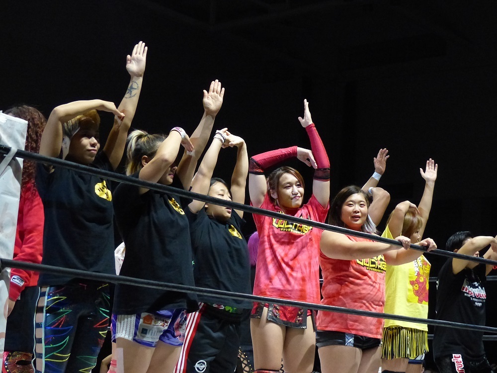 立てる人は立って下さいとか言ってなかった