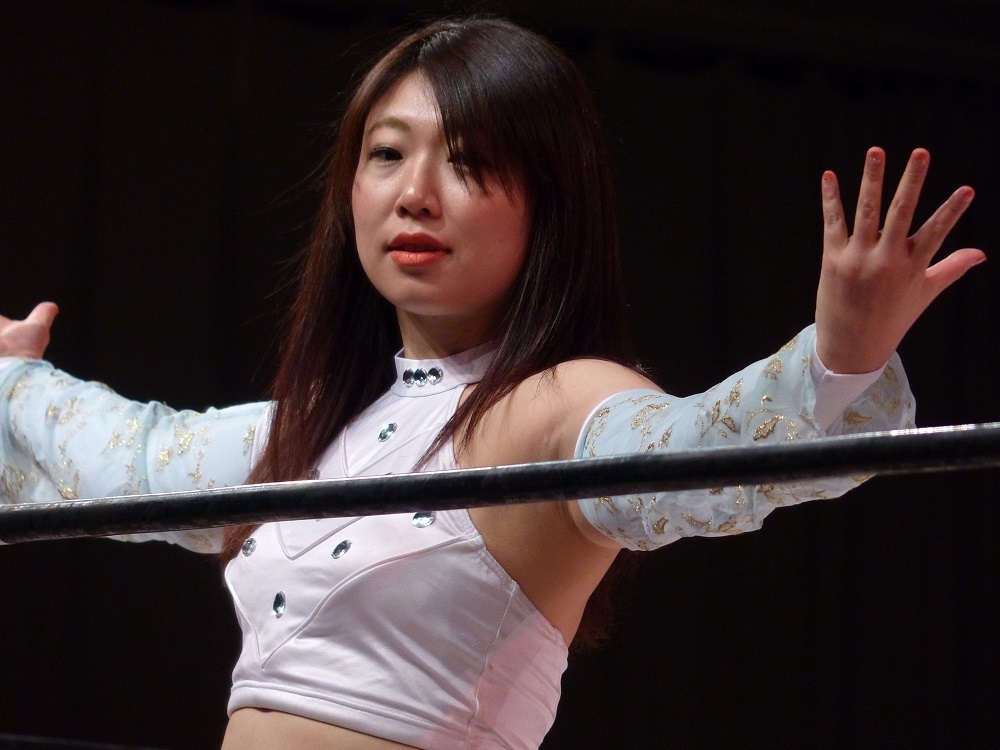 日本のサッカーは２３日天皇杯準決勝