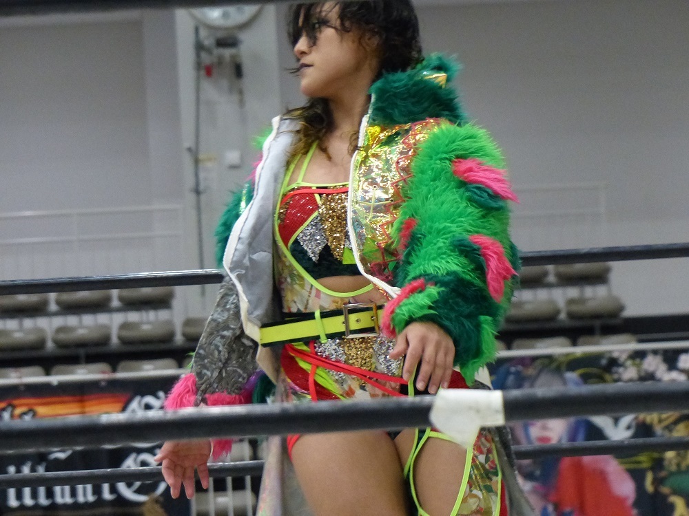 若手にふりましたねえ