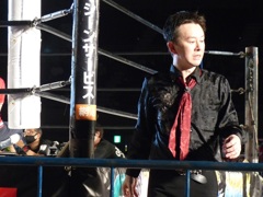 セミファイナル爆破マッチのあと