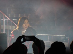 騒動を吹き飛ばすような