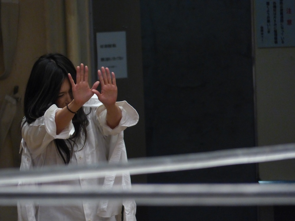 あいつが出るならよお