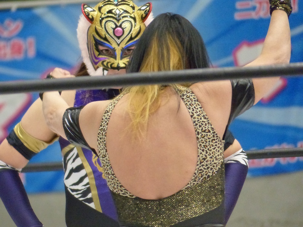 金曜の次は土曜日よ