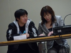 客招待せんでええんかい