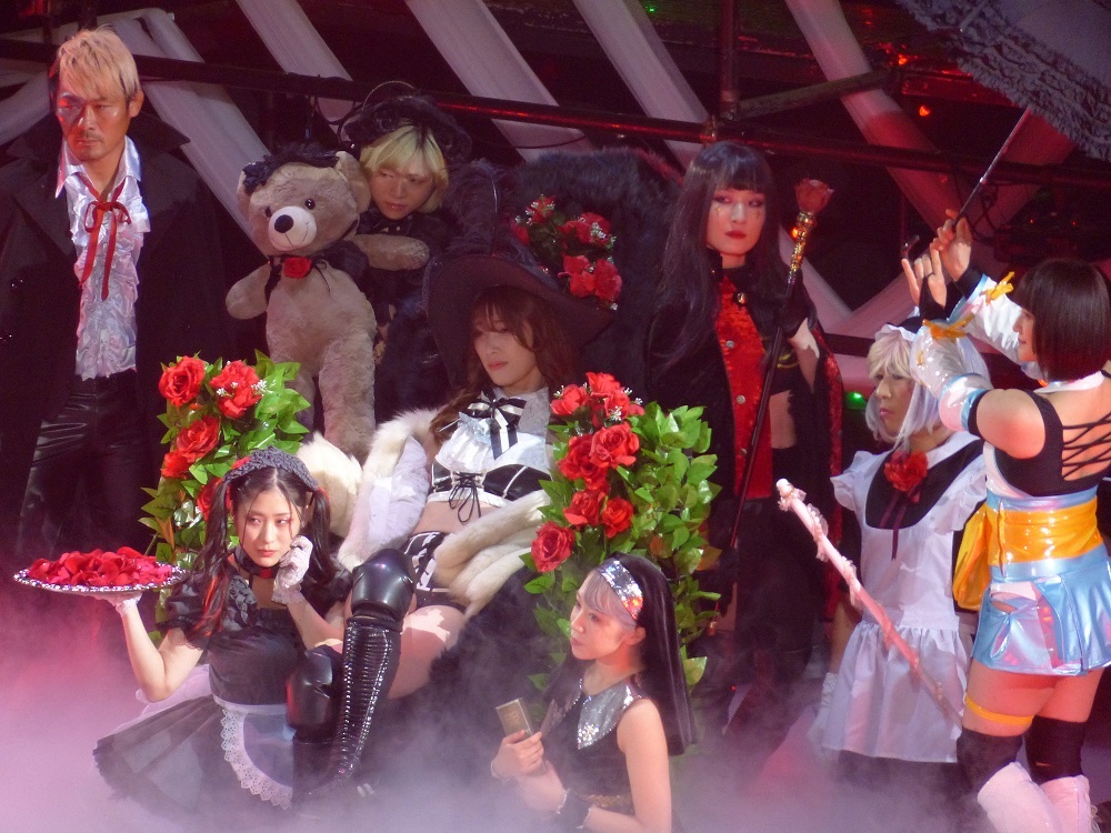 サイン会はポートレート購入者のみ参加できます