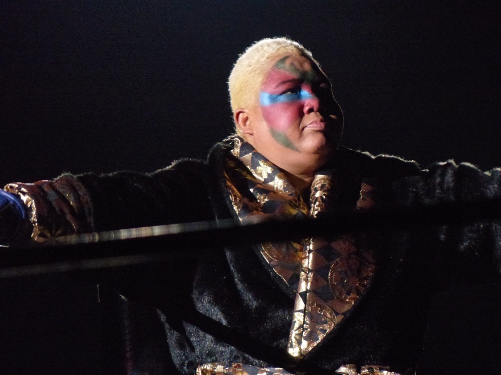 猪木はいつも７メートル先を見ていた