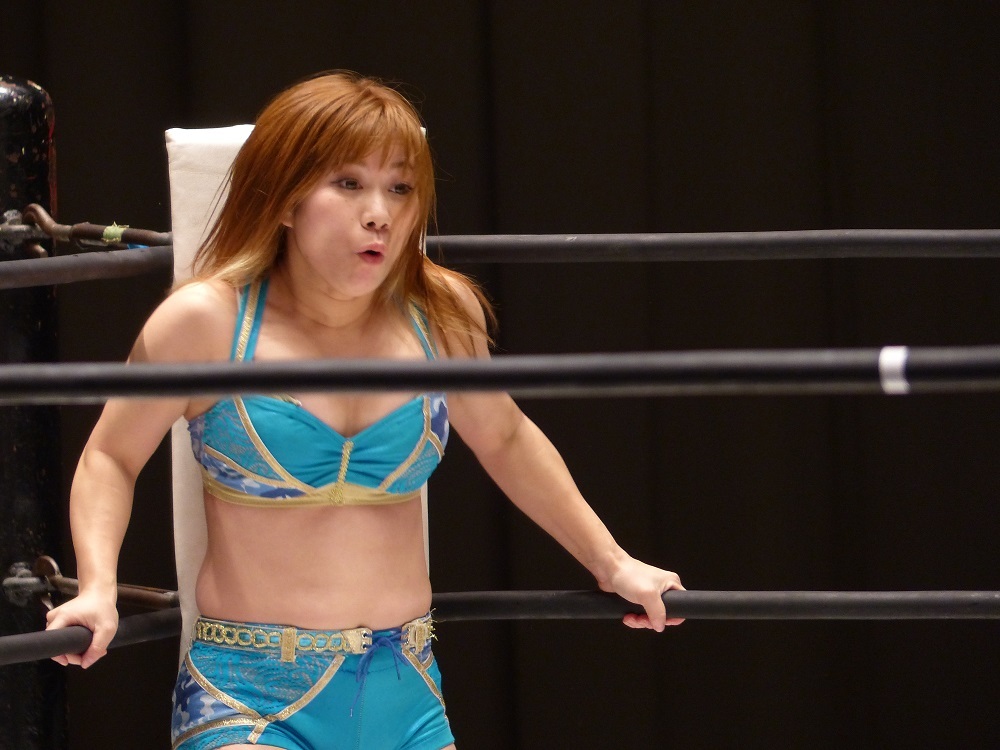 ハンドバッグもってねえよ