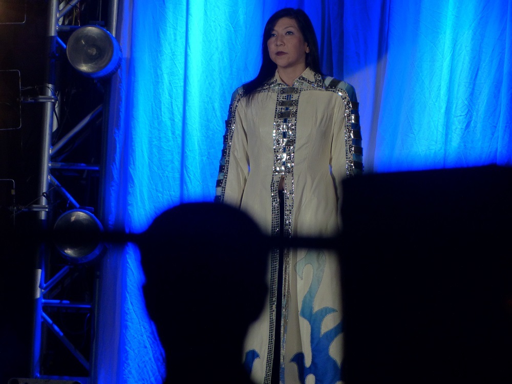 衝撃、石原佑里子さん電撃引退