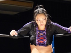 WAVE後楽園ホールは２７日夜