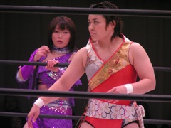 スターダム後楽園ホールでやったやつは見たな