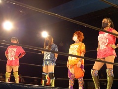 ファイナルラウンドはグループ1位の4人によるトーナメント