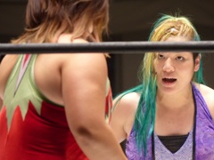 プロレスリングＷＡＶＥデユアルショックタッグトーナメント決勝は