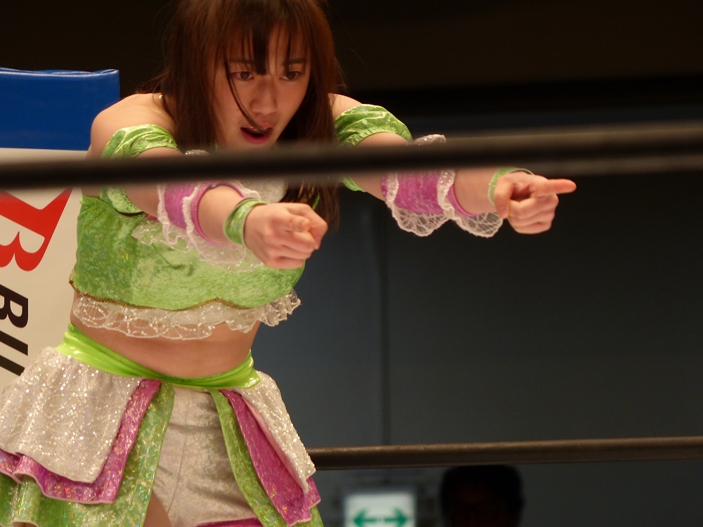 岩谷選手が東スポプロレス大賞