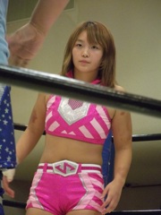 UWFが日本衛星放送と独占契約