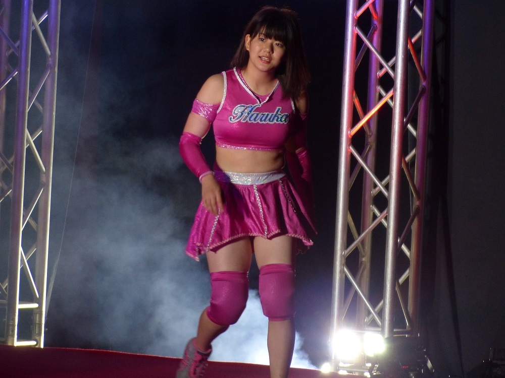 4月18日カルッツかわさき、夜は田中稔プロデユース大会だ