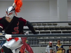 メイン後にジャガー選手が
