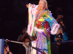 かばってくれたんだよ