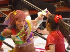 東京は雪積もるとか言ってる