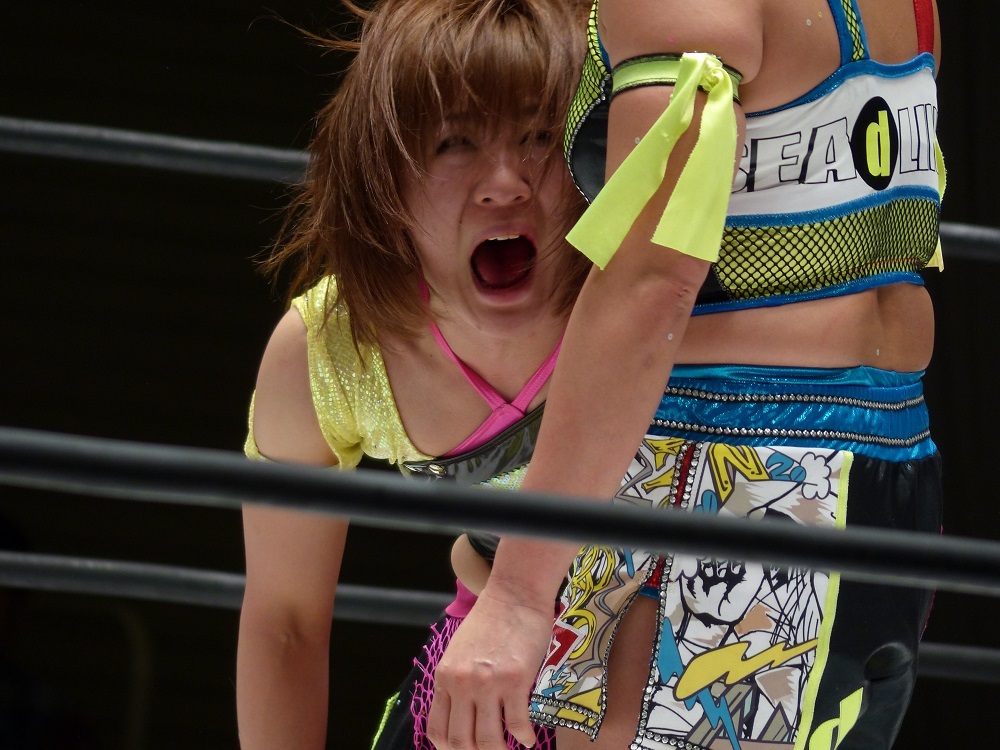 中島選手ｖｓ大畠選手はＣＡＴＣＨ　ＴＨＥ　ＷＡＶＥ　１３年大会の決勝戦のカード