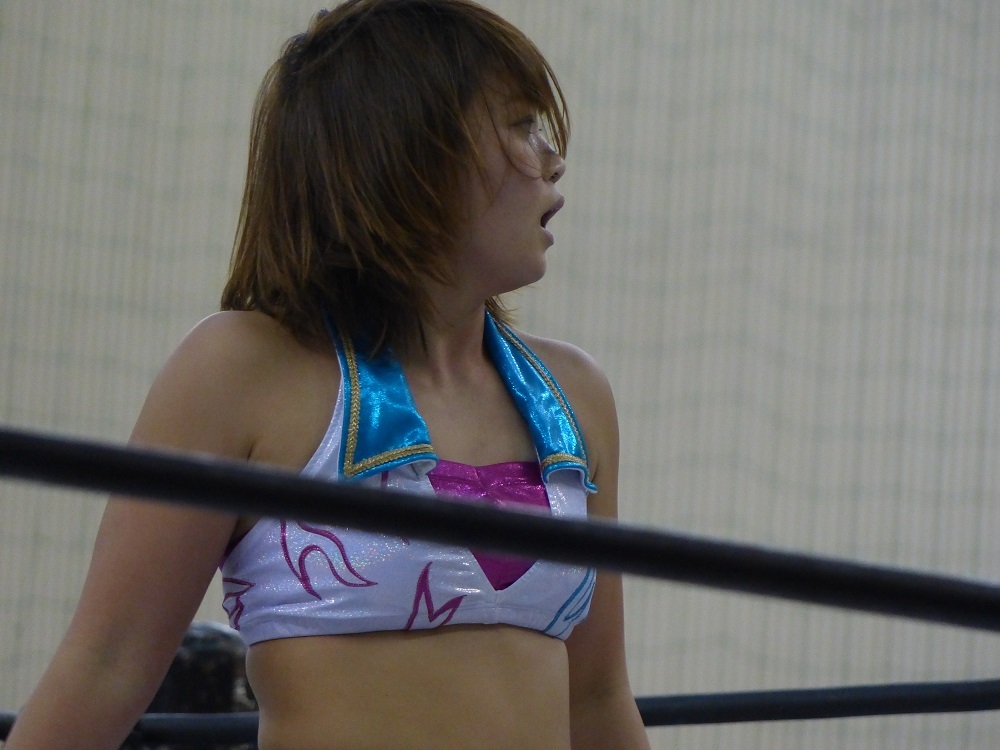 ＷＷＷＤチャンピオンの伊藤選手に挑戦します