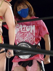 違う。92年は決勝だけ生中継でやった