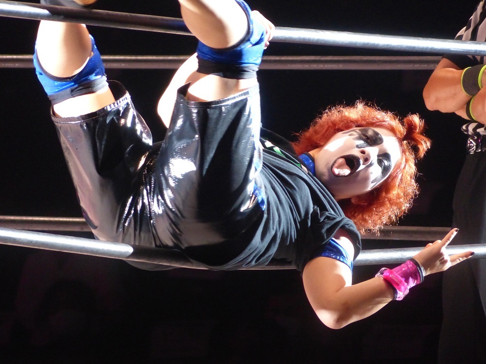 スターダム大阪府立体育会館は12月18日土曜日